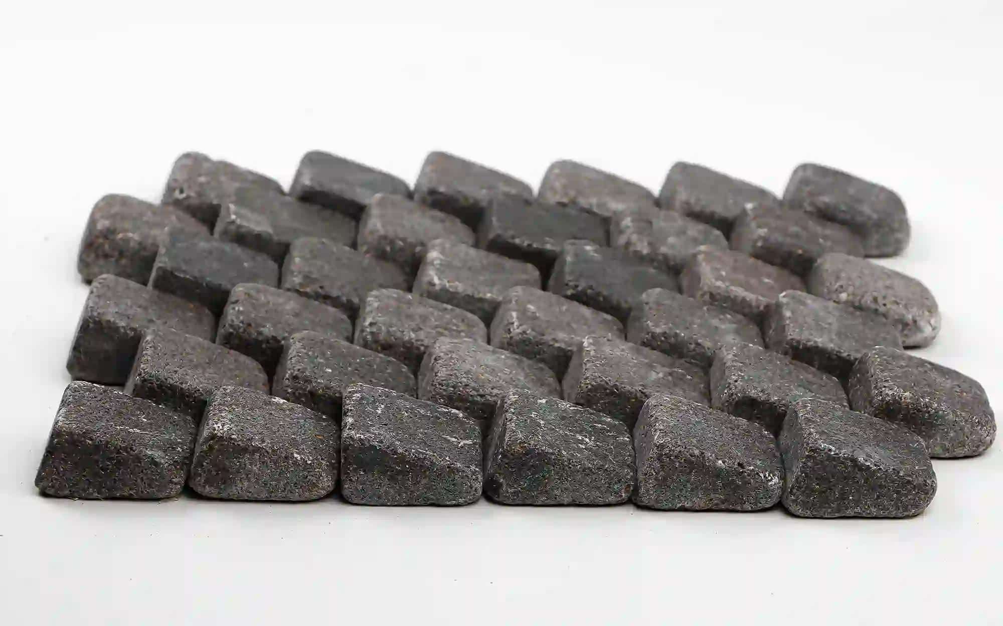 Midnight wall tile in black basalt stone