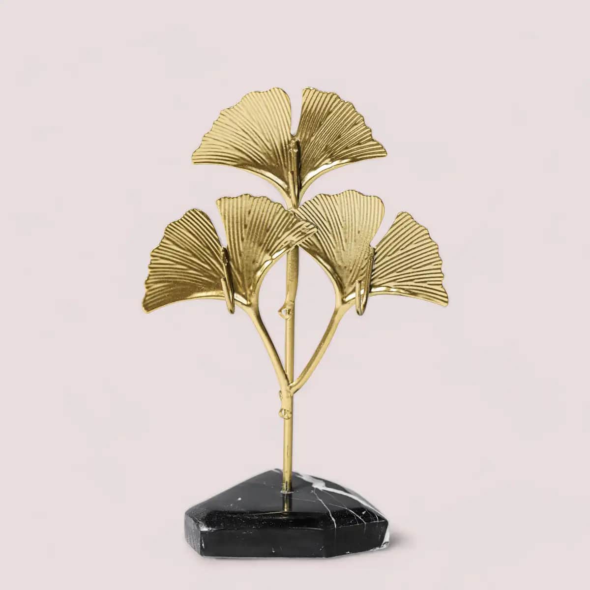 Viola Renifolia handmade marble jewelry holder