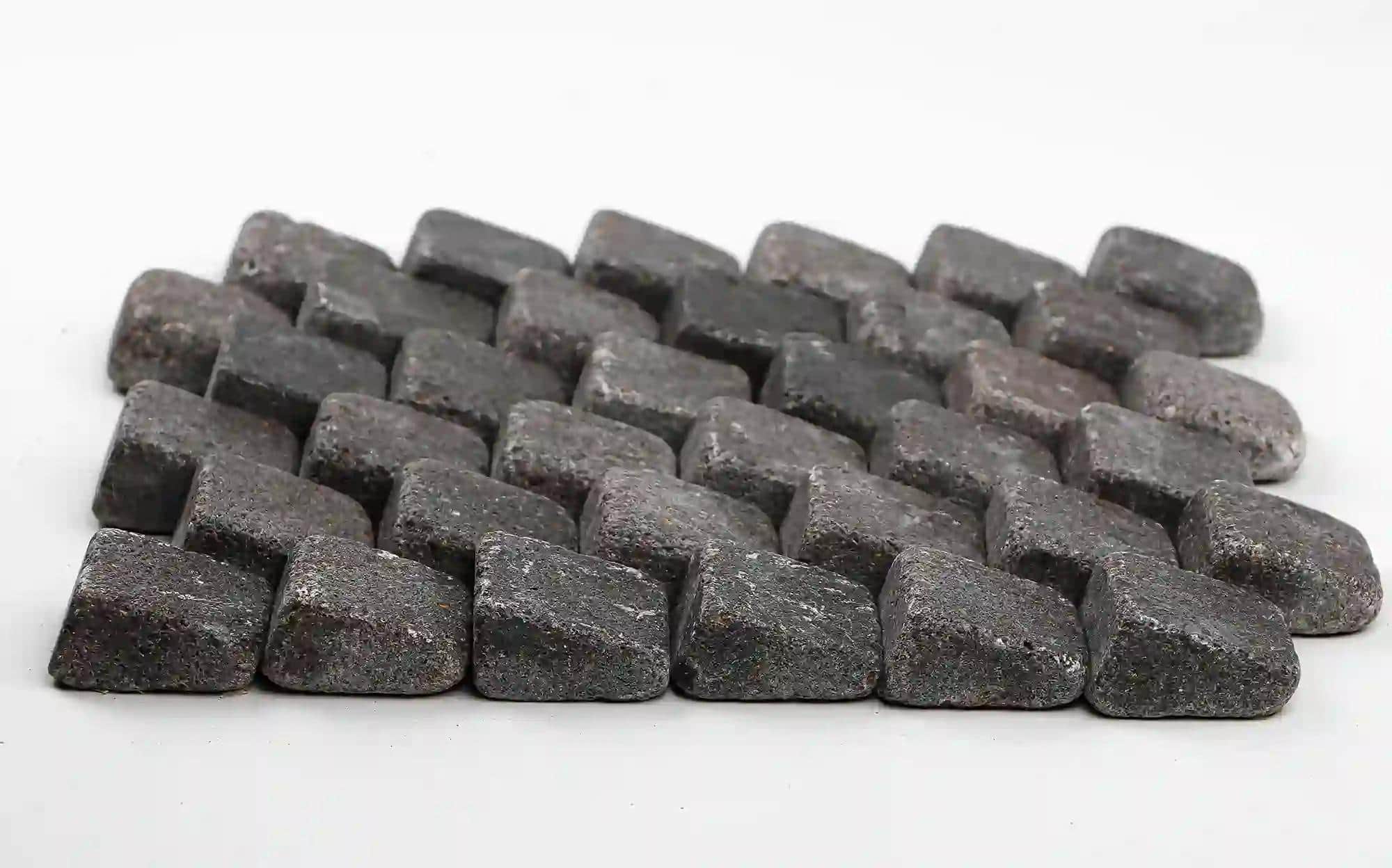 Midnight wall tile in black basalt stone