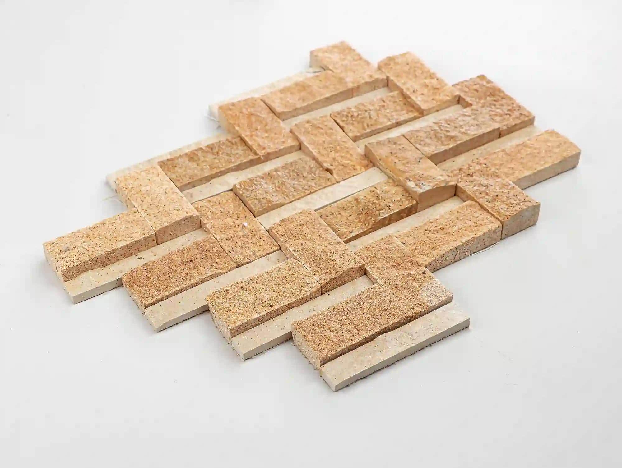 Kelly wall tile in lebanese saghbini and tunisian beige stones