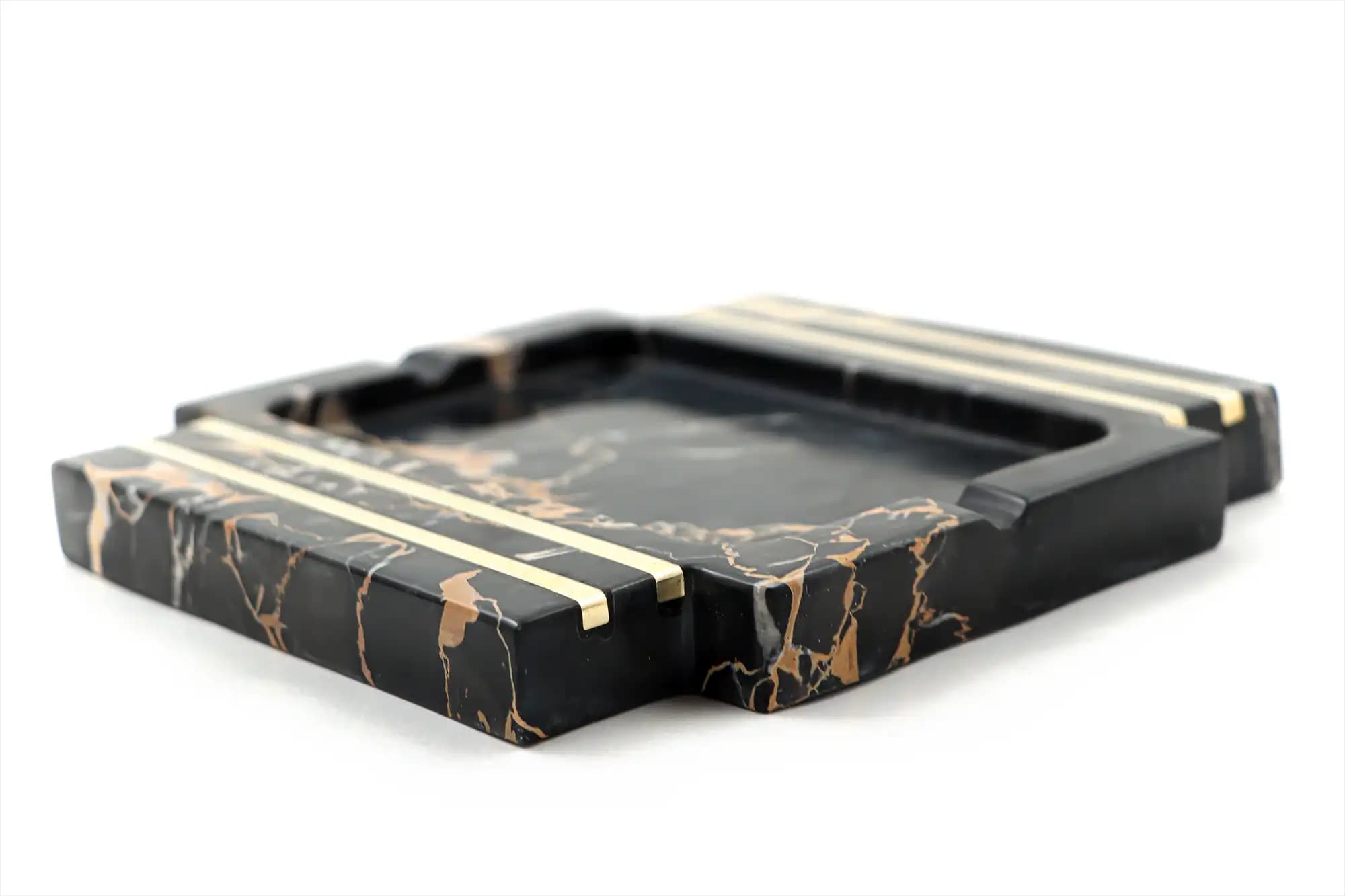 Edge handmade marble ashtray