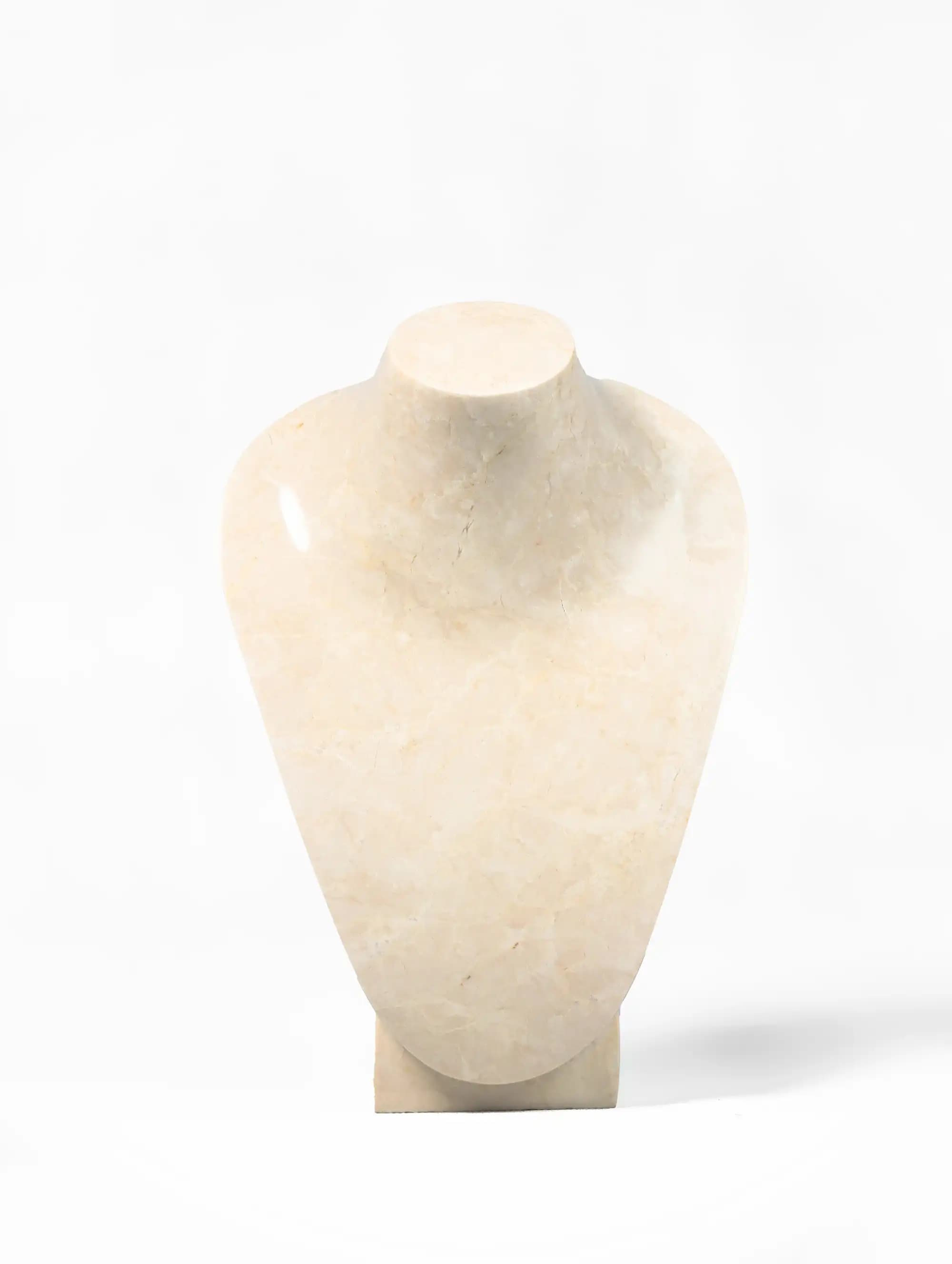 Daniela handmade marble jewelry holder