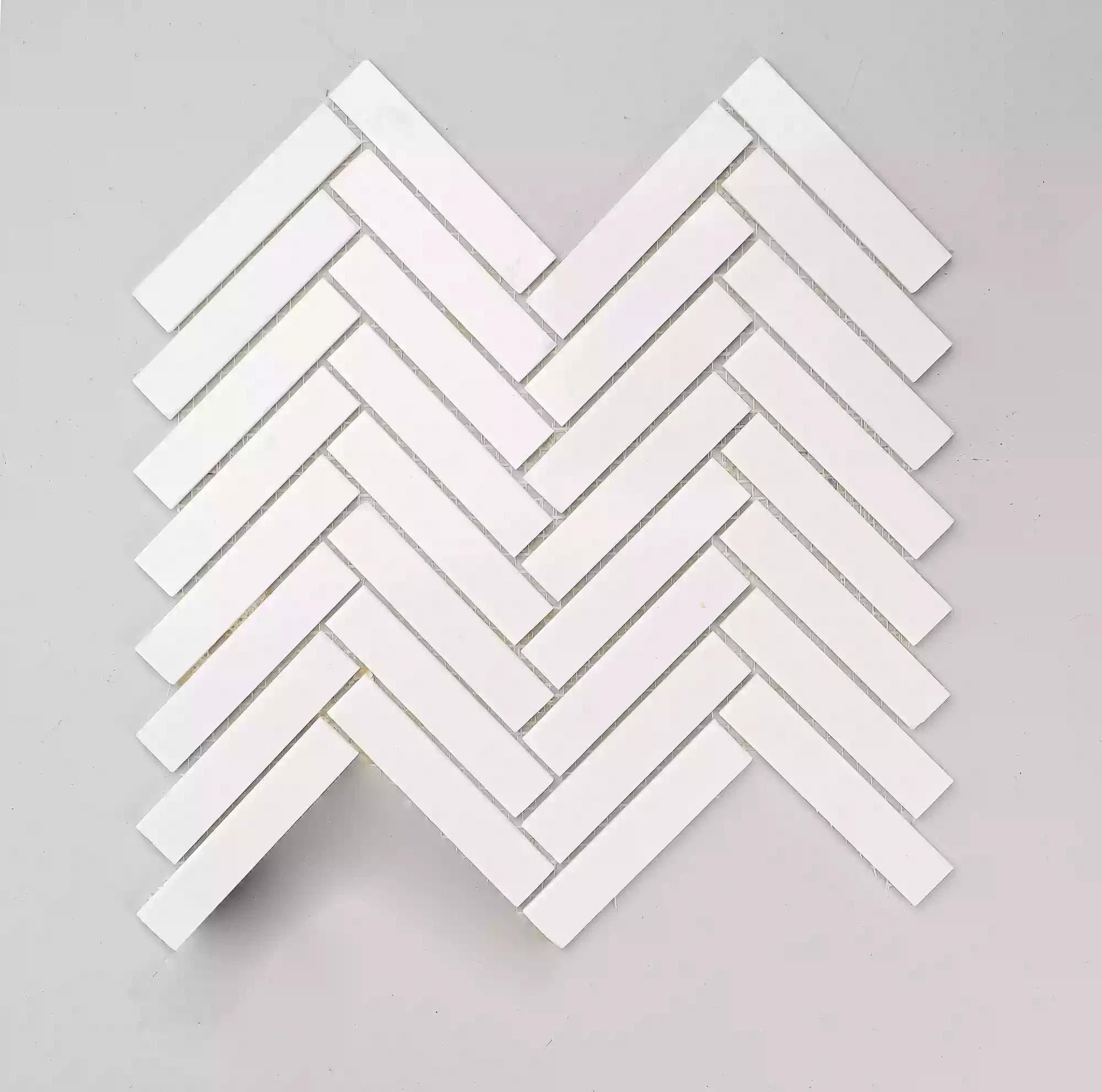 Puzzle floor tile in greek thassos marble