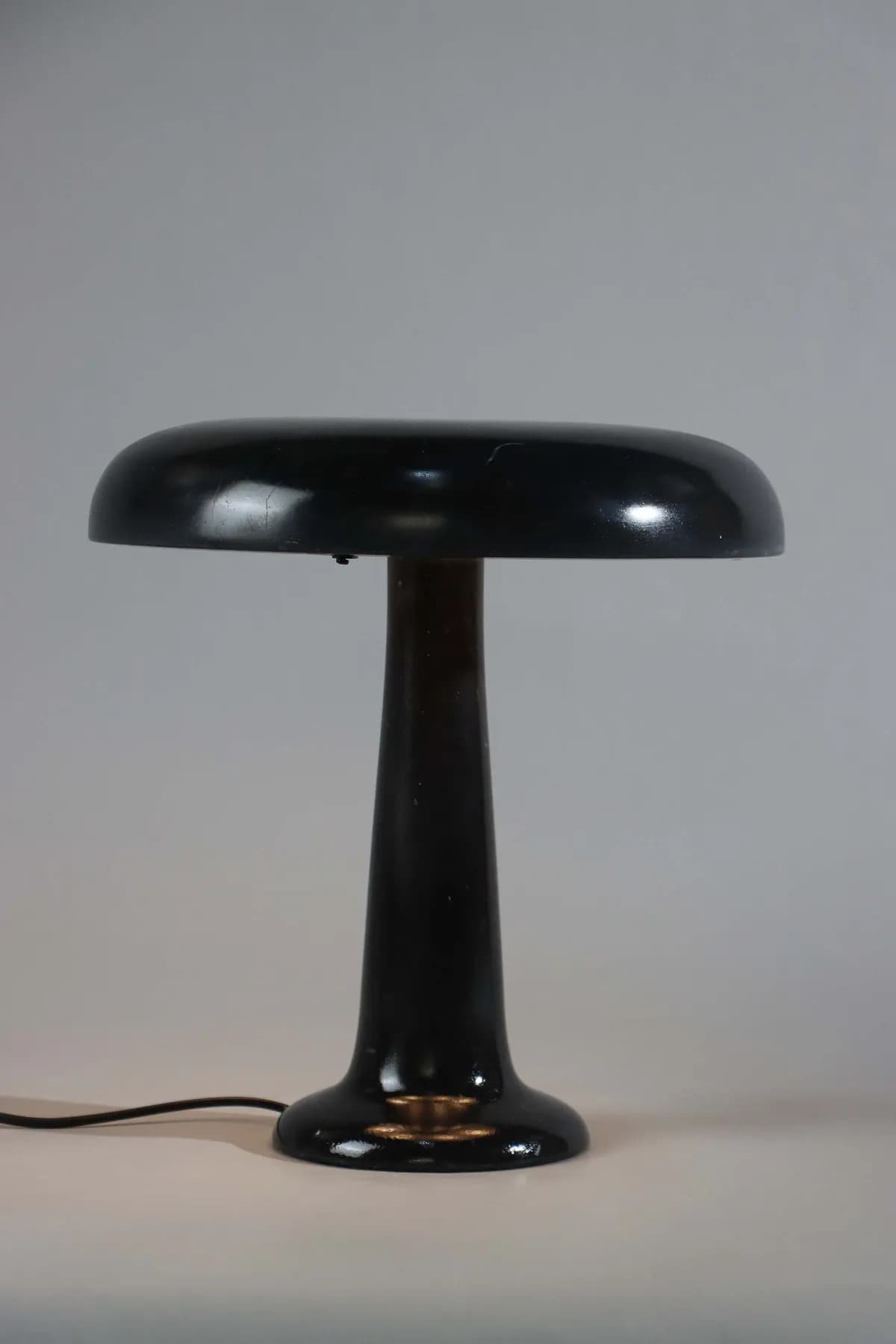 Kimberly marble table lamp in Nero Marquina, view 3