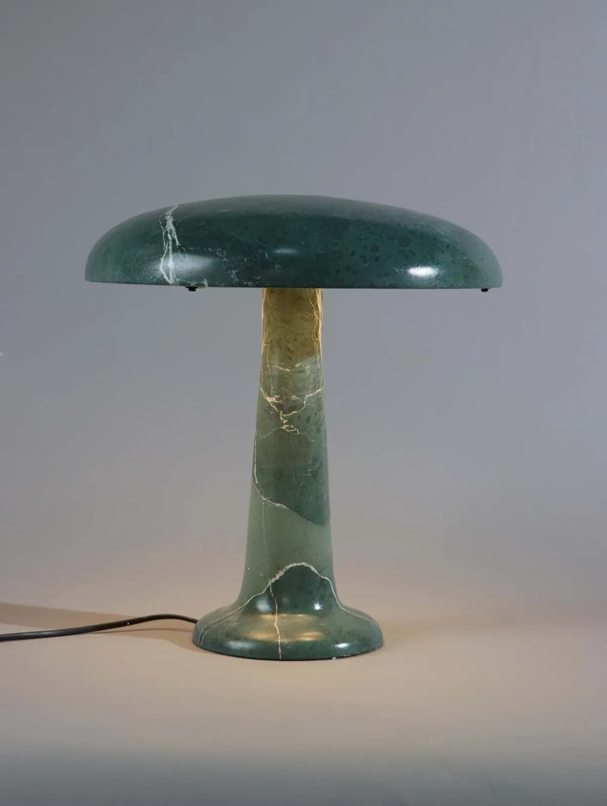 Kimberly marble table lamp in Verde Guatemala, view 2