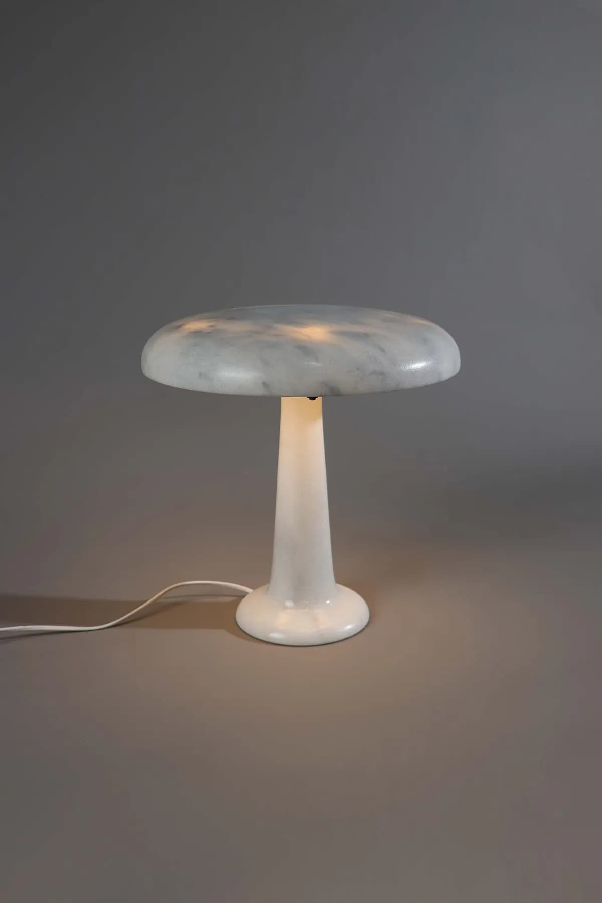 Kimberly marble table lamp in White Marble
