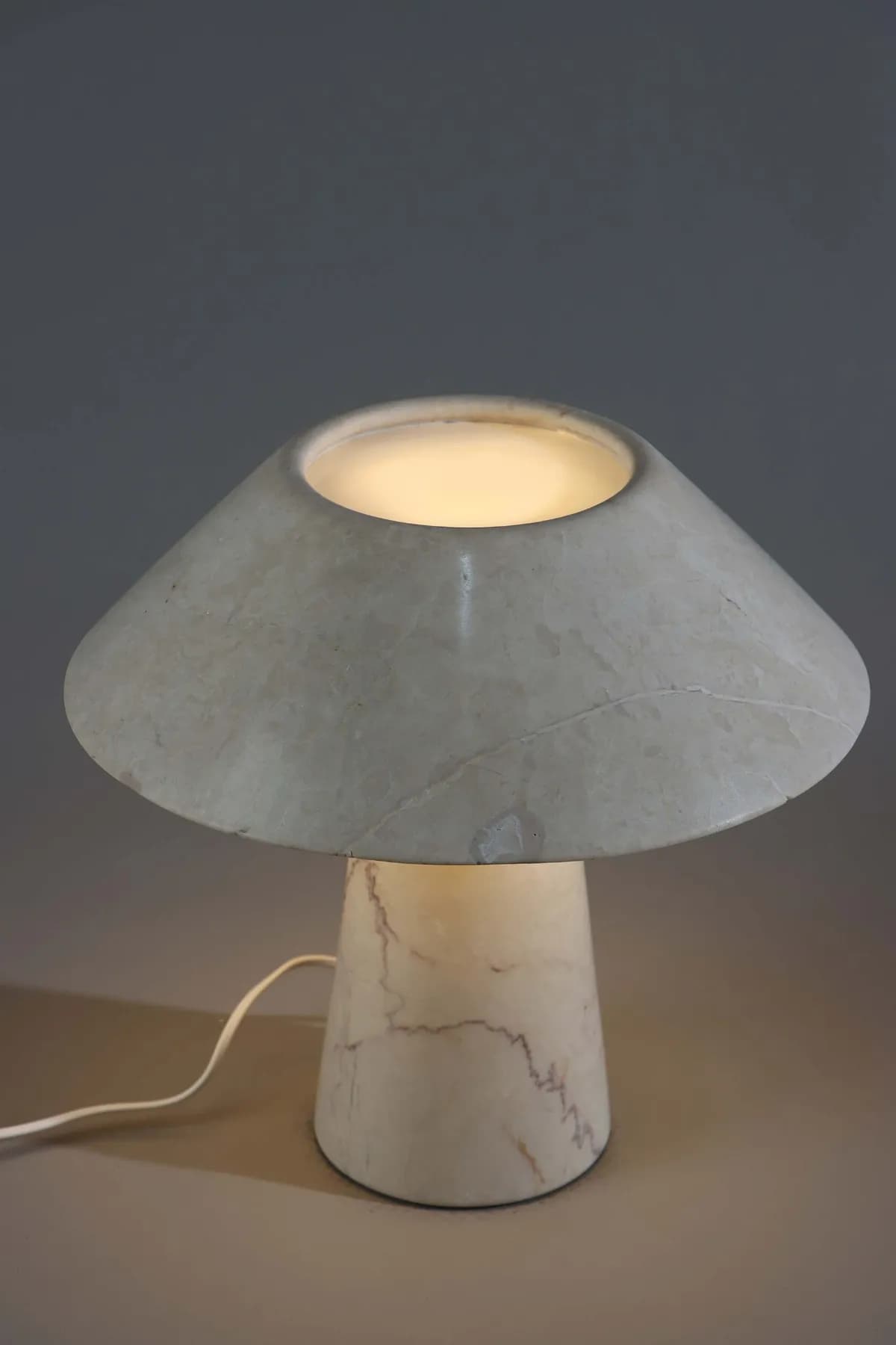 Tokyo marble table lamp in Pure Beige, view 3